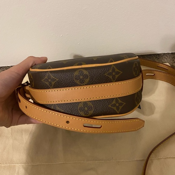 Louis Vuitton Boite Chapeau Souple PM Monogram Bag - Picture 3 of 8